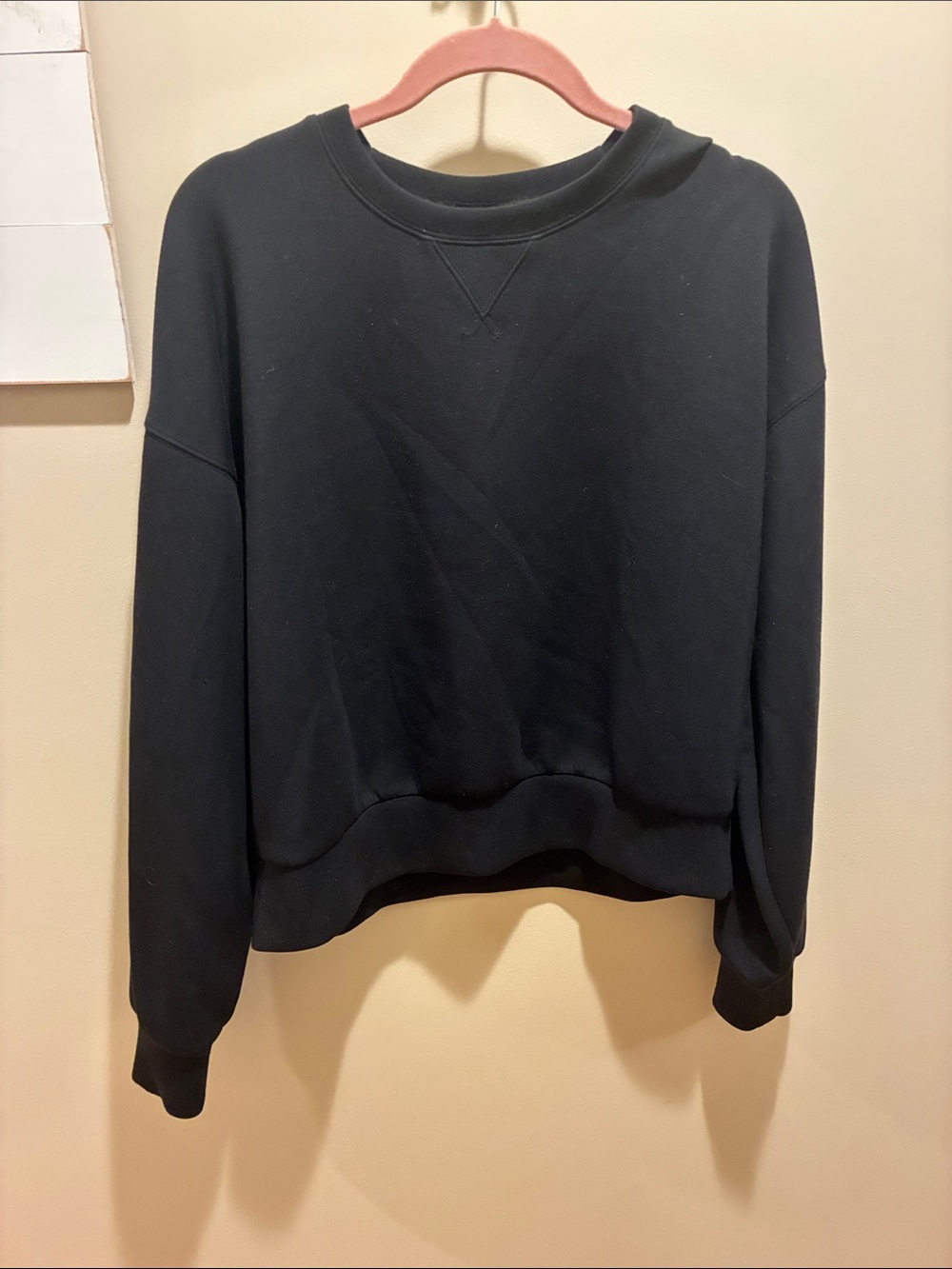 SPANX Black Crewneck Sweatshirt - Relaxed Pullover
